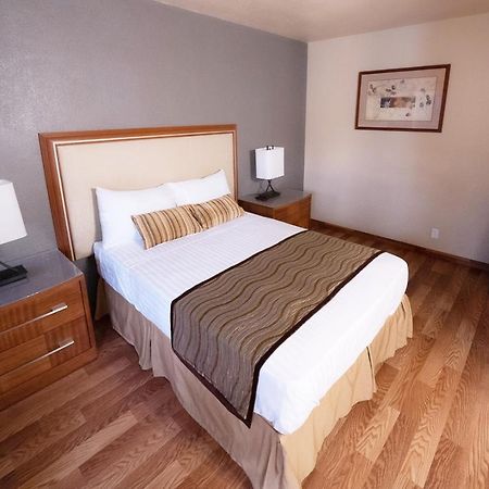 Stay Inn Suite สต็อกตัน ภายนอก รูปภาพ