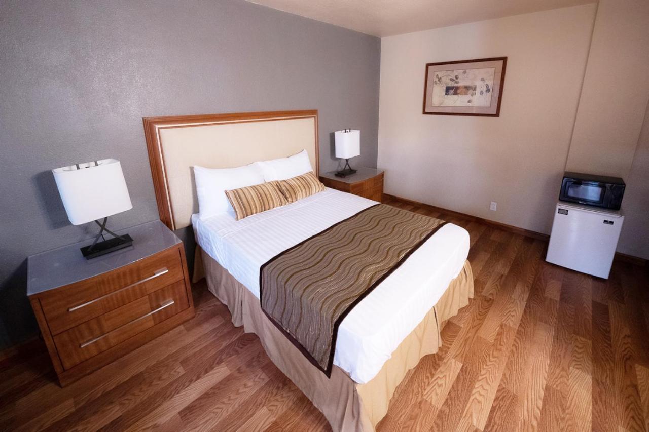 Stay Inn Suite สต็อกตัน ภายนอก รูปภาพ